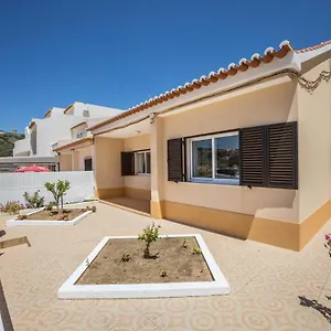 Casa de Férias Casa Fernandes, Burgau